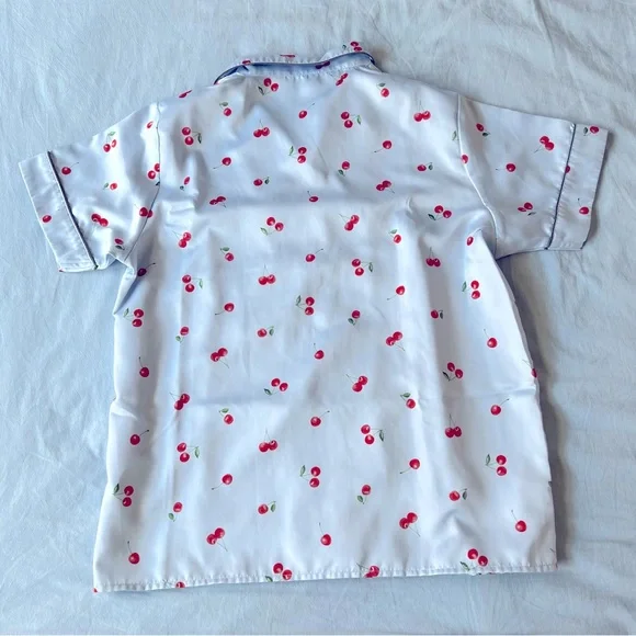 Uniqlo sister brand GU - lounge wear pajama set, light blue with cherries - Picture 4 of 7